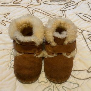 LL Bean toddler 7/8 leather Wicked Good Slippers